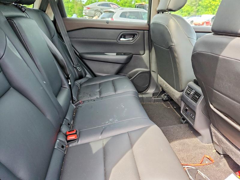51636576 :رقم المزاد ، 5N1BT3CB1PC770016 vin ، 2023 Nissan Rogue مزاد بيع