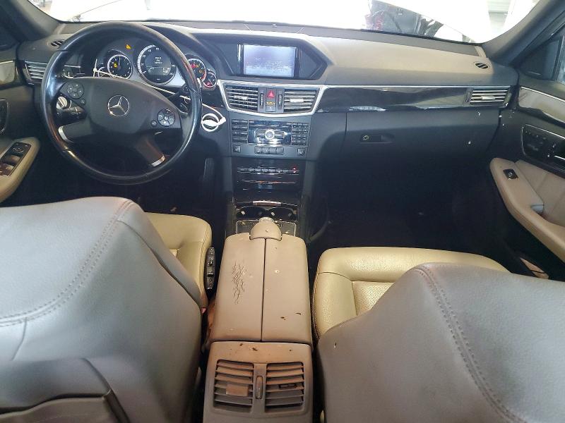 54611536 :رقم المزاد ، WDDHF8HB8AA176740 vin ، 2010 Mercedes-benz E مزاد بيع