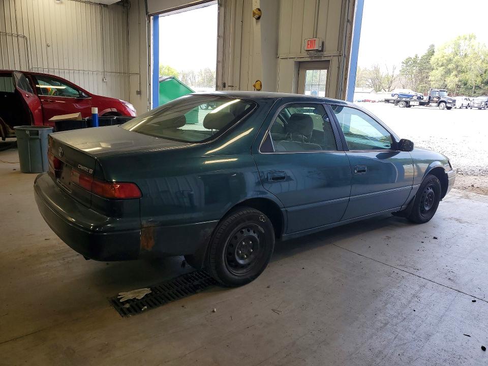 Продажа на аукционе авто 1998 Toyota Camry, vin: 4T1BG22K8WU852690, номер лота: 52687216