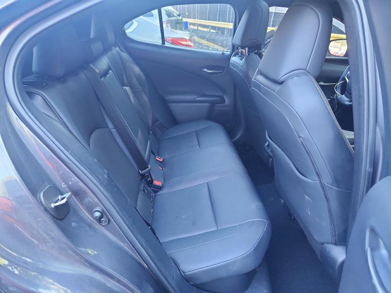 53358236 :رقم المزاد ، JTHX9JBH2N2058232 vin ، 2022 Lexus Ux 250h مزاد بيع