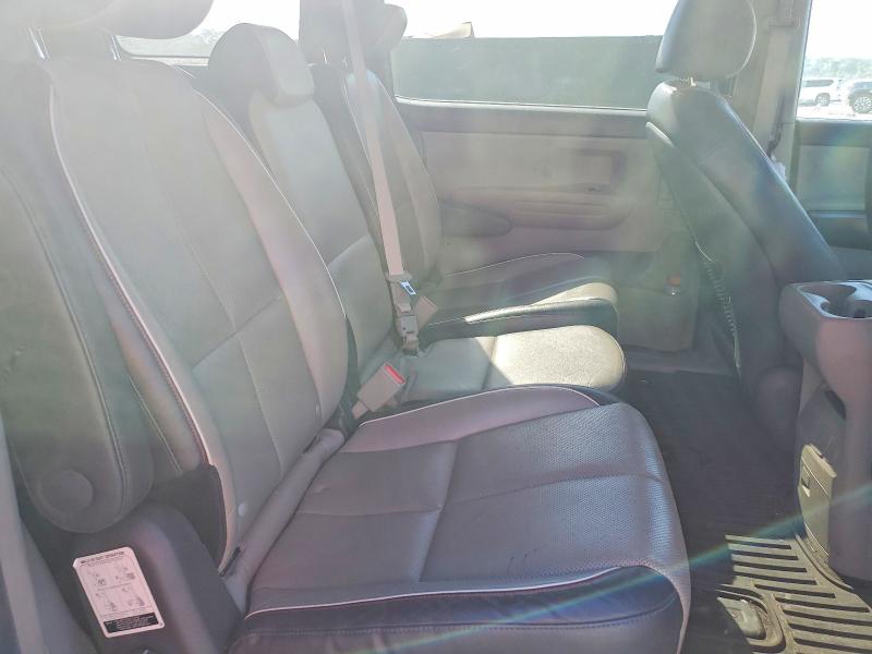 54164086 :رقم المزاد ، KNDMB5C12G6210569 vin ، 2016 Kia Sedona مزاد بيع