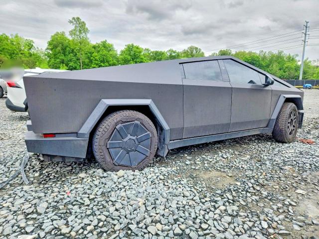 2024 Tesla Cybertruck მანქანა იყიდება აუქციონზე, vin: 7G2CEHEE2RA007042, აუქციონის ნომერი: 51887546