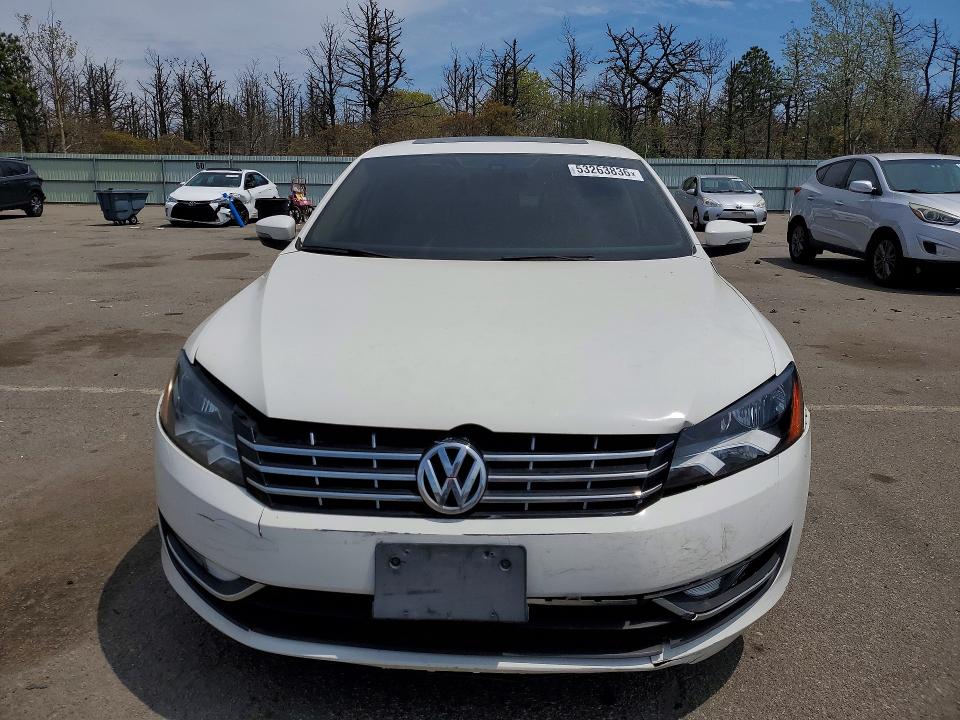 53263836 :رقم المزاد ، 1VWCN7A39DC073742 vin ، 2013 Volkswagen Passat مزاد بيع