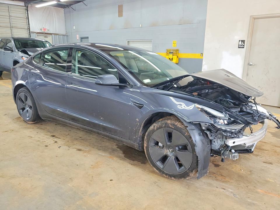 Продажа на аукционе авто 2023 Tesla Model 3, vin: 5YJ3E1EB5PF663056, номер лота: 55109076