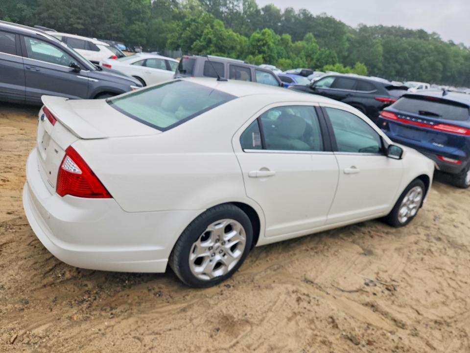 54460576 :رقم المزاد ، 3FAHP0HG0BR182730 vin ، 2011 Ford Fusion مزاد بيع