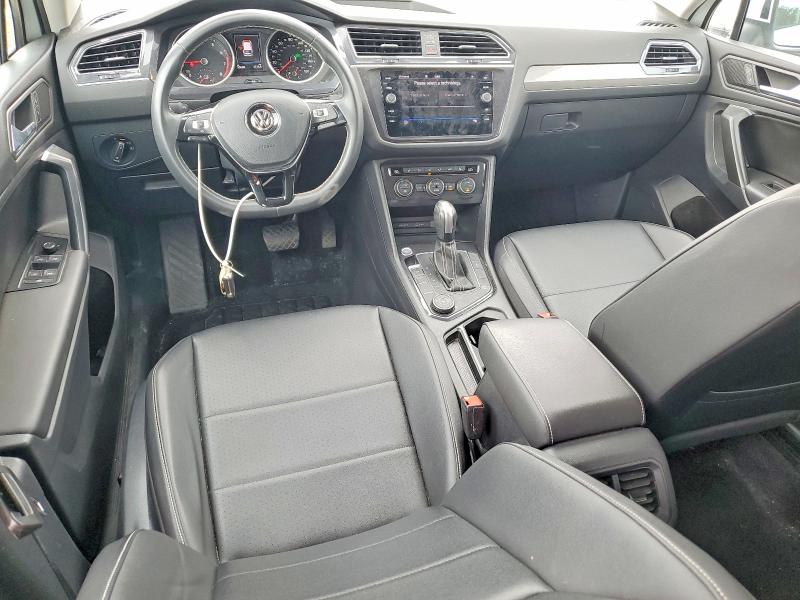 2021 Volkswagen Tiguan მანქანა იყიდება აუქციონზე, vin: 3VV2B7AX0MM071677, აუქციონის ნომერი: 53016146
