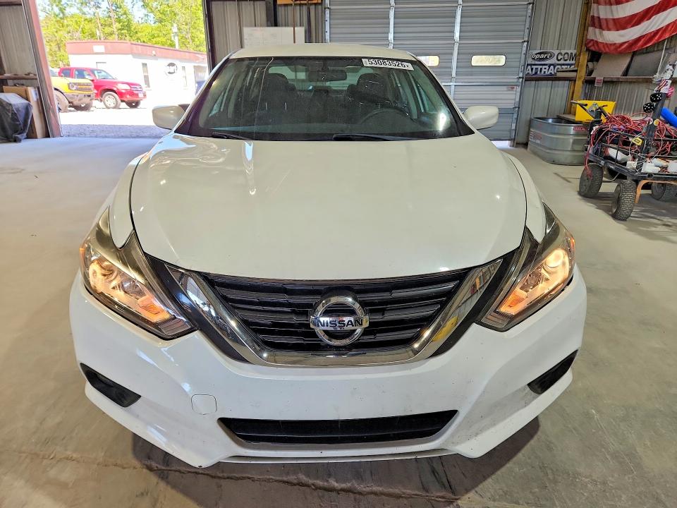 Продажа на аукционе авто 2017 Nissan Altima, vin: 1N4AL3APXHC195145, номер лота: 53083526