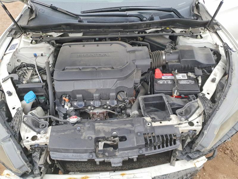 52496236 :رقم المزاد ، 1HGCR3F86FA023935 vin ، 2015 Honda Accord مزاد بيع