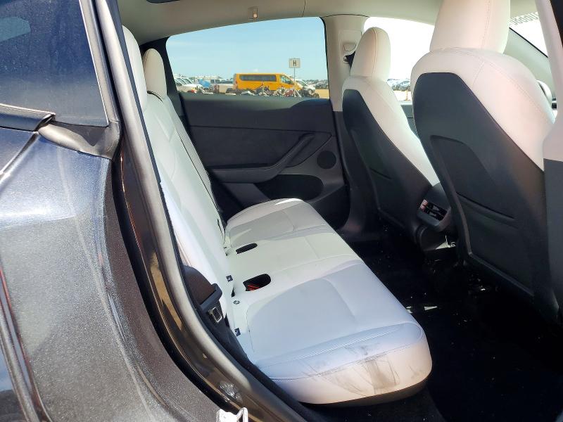 2025 Tesla Model Y მანქანა იყიდება აუქციონზე, vin: 7SAYGDED0SF319813, აუქციონის ნომერი: 54106686