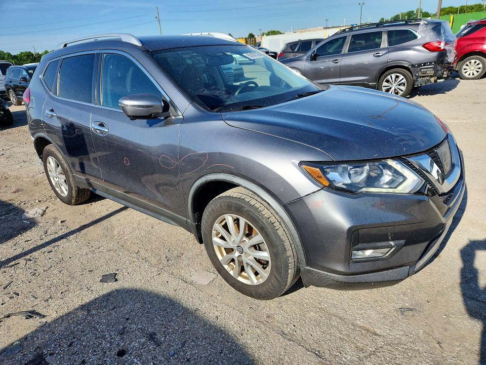 Aukcja sprzedaży 2017 Nissan Rogue, vin: KNMAT2MV5HP611755, numer aukcji: 55187576