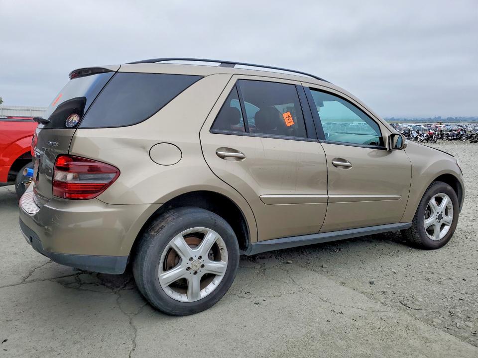 Продажа на аукционе авто 2008 Mercedes-benz Ml, vin: 4JGBB86E28A326386, номер лота: 52608286