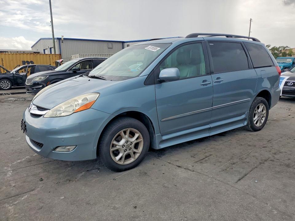 Продажа на аукционе авто 2006 Toyota Sienna, vin: 5TDZA22C36S442364, номер лота: 55195586