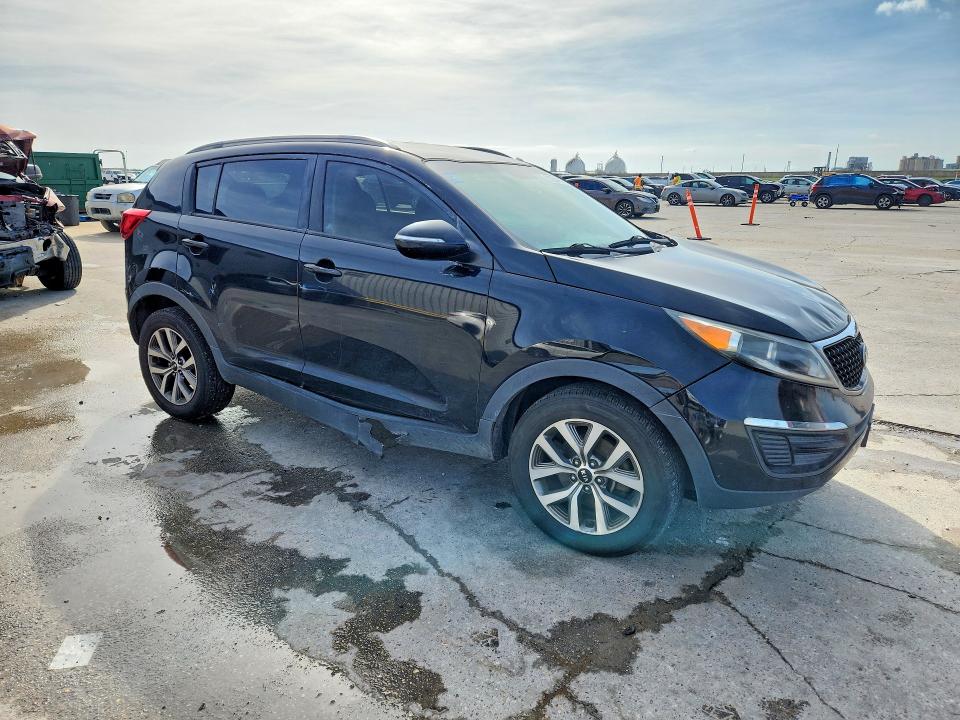 Продажа на аукционе авто 2015 Kia Sportage, vin: KNDPB3AC9F7697106, номер лота: 52204426