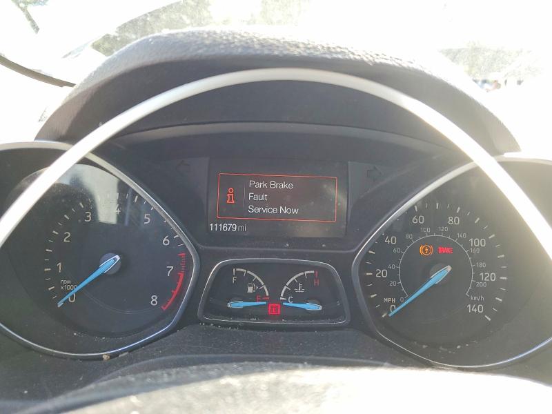 54722246 :رقم المزاد ، 1FMCU0F73HUE93940 vin ، 2017 Ford Escape مزاد بيع