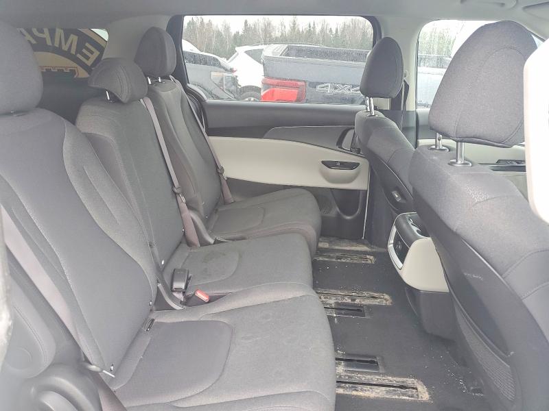 Продаж на аукціоні авто 2023 Kia Carnival, vin: KNDNB5H32P6219352, номер лоту: 51193526