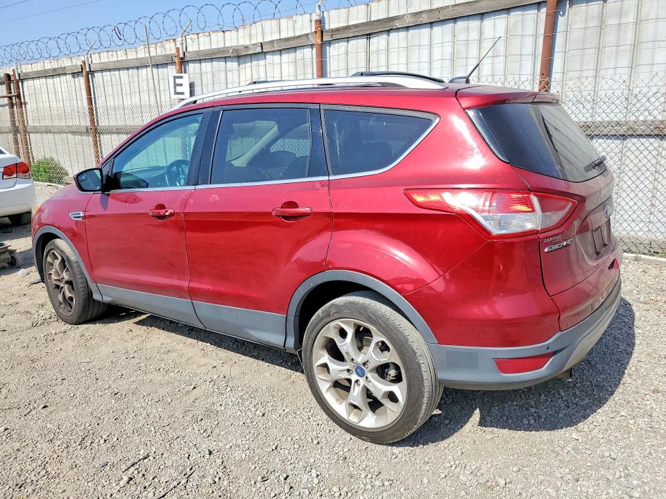 2013 Ford Escape მანქანა იყიდება აუქციონზე, vin: 1FMCU0J93DUD10359, აუქციონის ნომერი: 54351936