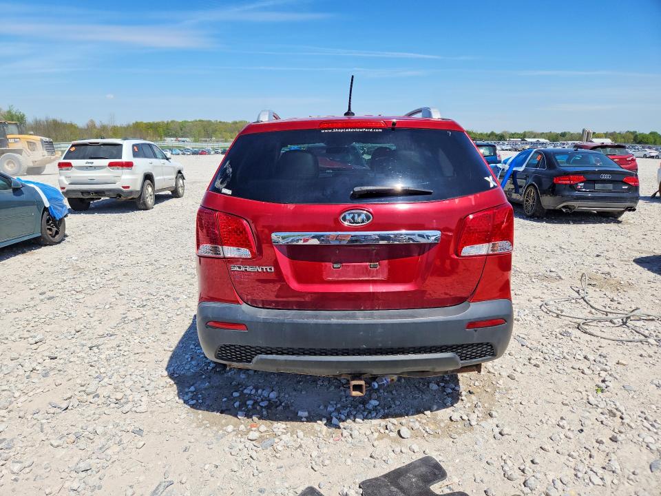2011 Kia Sorento მანქანა იყიდება აუქციონზე, vin: 5XYKT4A22BG057756, აუქციონის ნომერი: 52809646