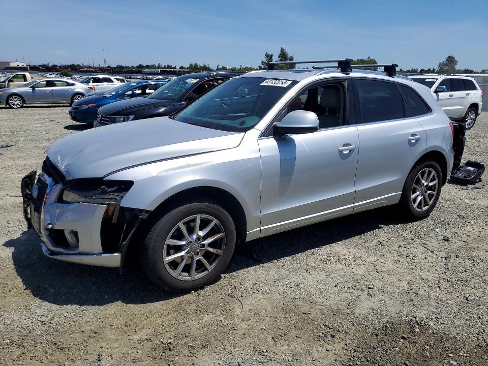 53133256 :رقم المزاد ، WA1LKAFP4AA044560 vin ، 2010 Audi Q5 مزاد بيع