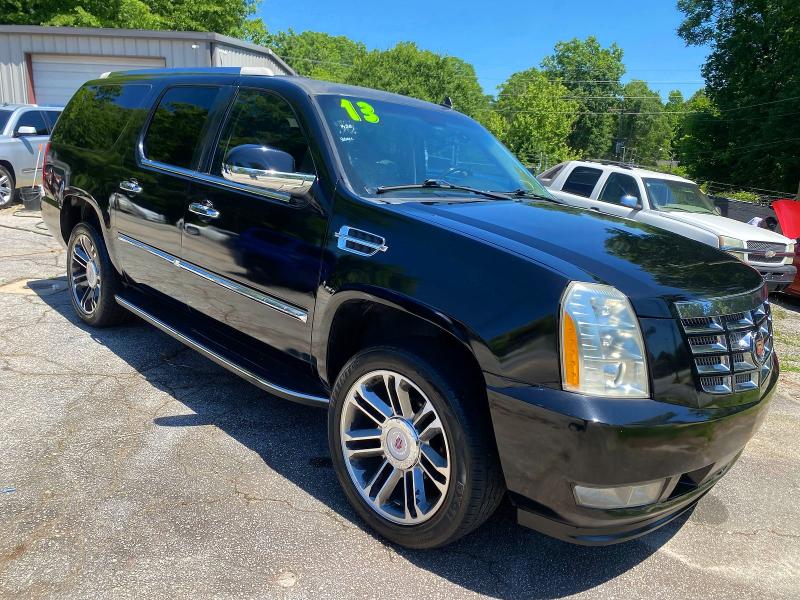 53804436 :رقم المزاد ، 1GYS4HEF3DR246822 vin ، 2013 Cadillac Escalade مزاد بيع