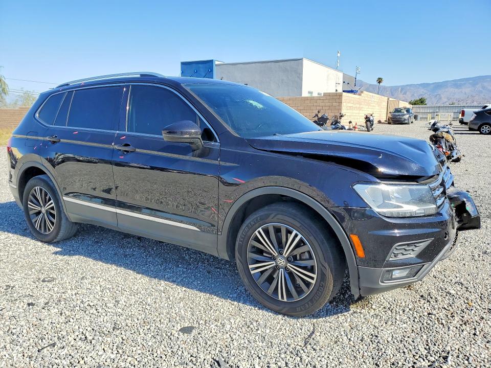 Продажа на аукционе авто 2019 Volkswagen Tiguan, vin: 3VV3B7AX5KM061373, номер лота: 52729386