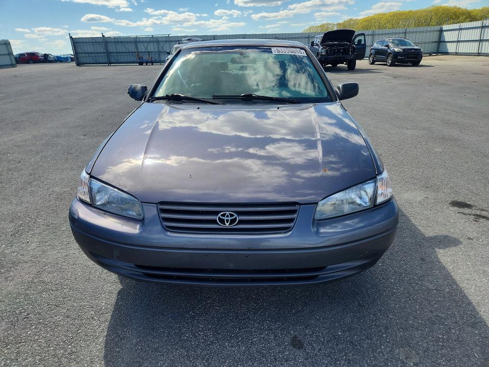 Aukcja sprzedaży 1998 Toyota Camry, vin: 4T1BF28K8WU056628, numer aukcji: 64891446