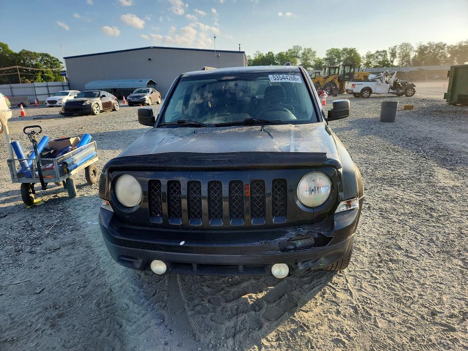 53544266 :رقم المزاد ، 1C4NJPFA6CD586597 vin ، 2012 Jeep Patriot مزاد بيع