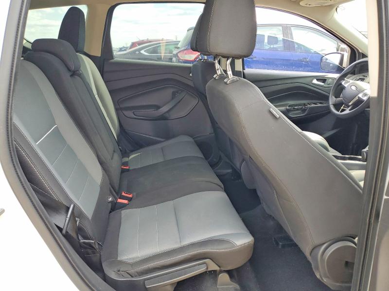52405616 :رقم المزاد ، 1FMCU0GX8FUA05349 vin ، 2015 Ford Escape مزاد بيع