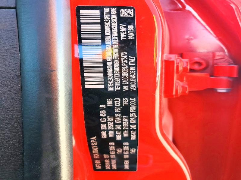 2018 Jeep Renegade მანქანა იყიდება აუქციონზე, vin: ZACCJBCB9JPG75473, აუქციონის ნომერი: 55178406
