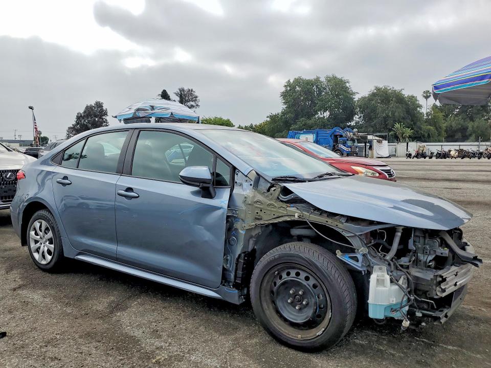 52012066 :رقم المزاد ، 5YFEPMAE2MP146964 vin ، 2021 Toyota Corolla مزاد بيع