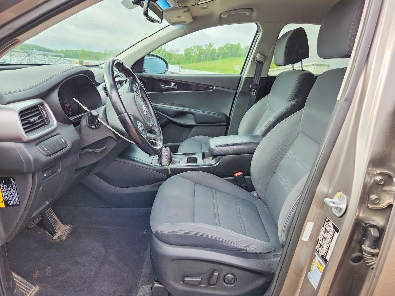 53601716 :رقم المزاد ، 5XYPG4A34HG205112 vin ، 2017 Kia Sorento مزاد بيع
