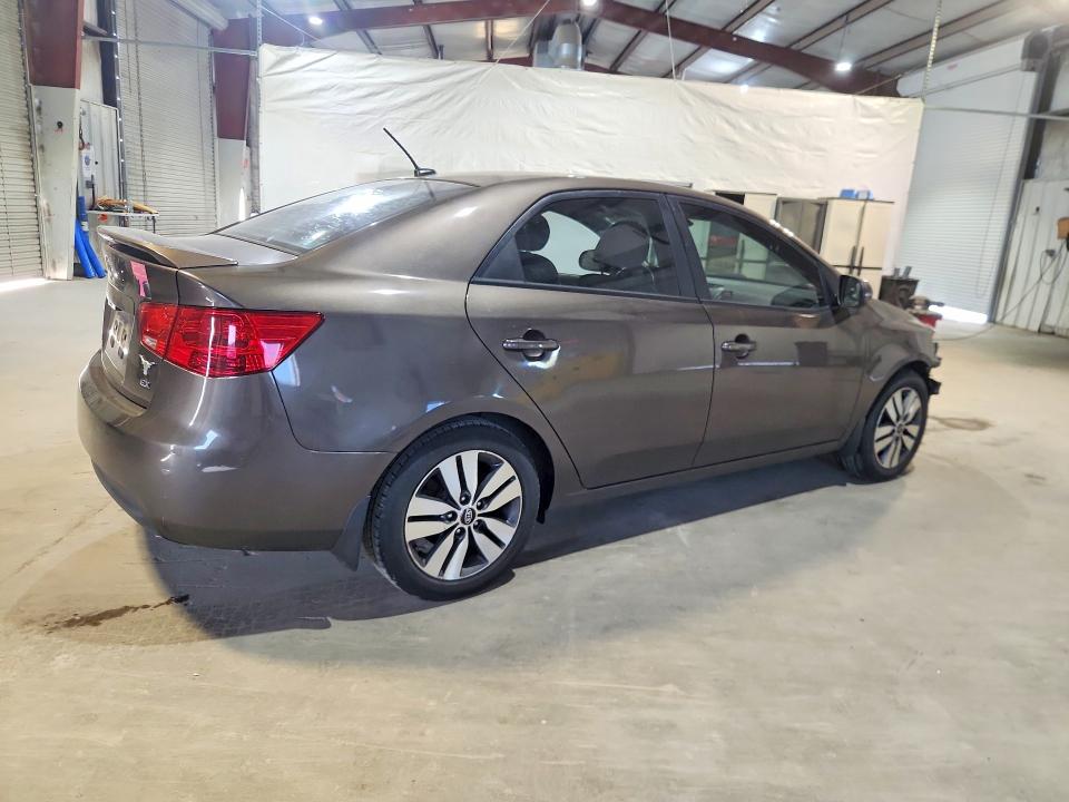 52499756 :رقم المزاد ، KNAFU4A26D5716073 vin ، 2013 Kia Forte مزاد بيع