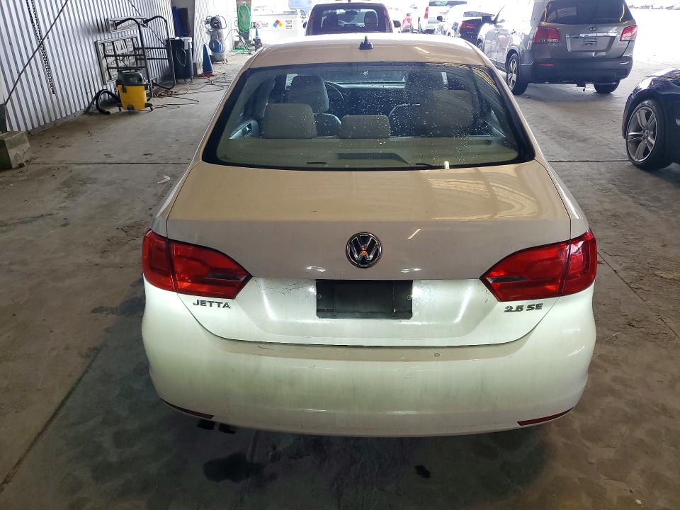 52421376 :رقم المزاد ، 3VWDP7AJ8CM420729 vin ، 2012 Volkswagen Jetta مزاد بيع