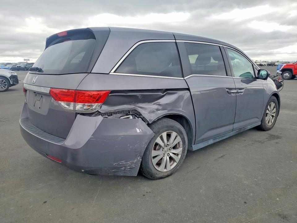 55456996 :رقم المزاد ، 5FNRL5H6XFB037572 vin ، 2015 Honda Odyssey مزاد بيع