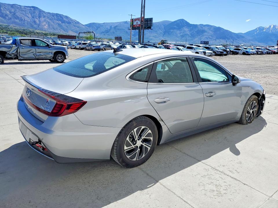 Продажа на аукционе авто 2023 Hyundai Sonata Hybrid, vin: KMHL24JJXPA078100, номер лота: 51551156