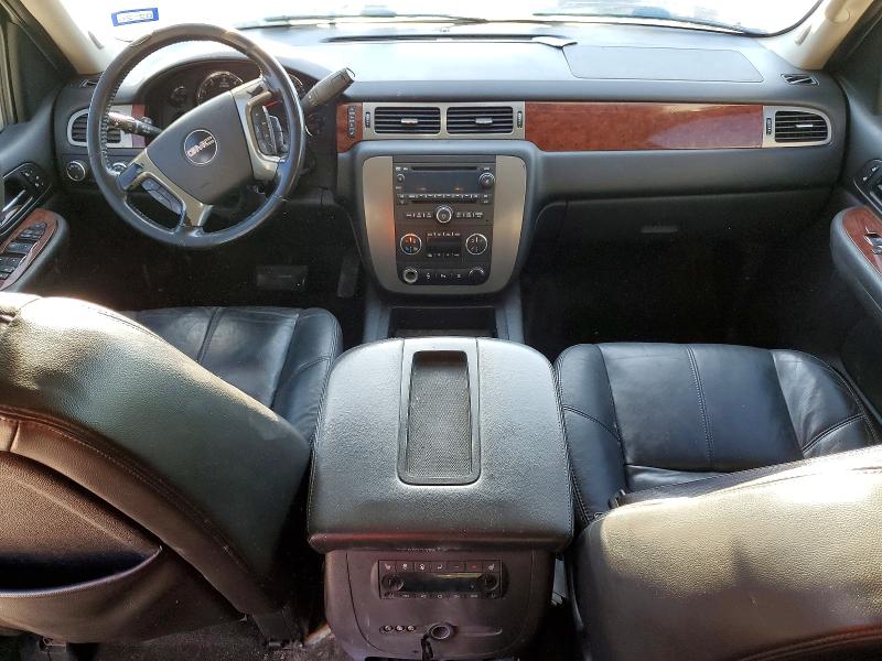 52675056 :رقم المزاد ، 1GKFK63818J130212 vin ، 2008 Gmc Yukon مزاد بيع