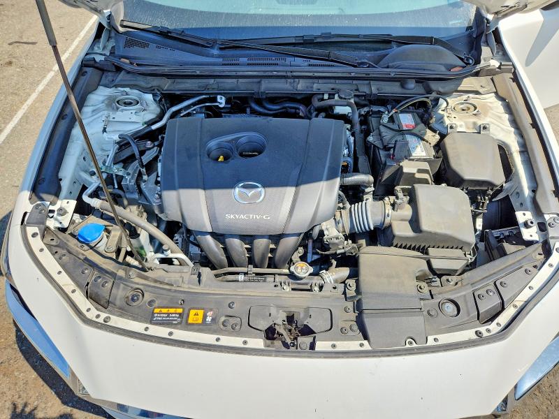 53660216 :رقم المزاد ، 3MZBPAAL8NM301538 vin ، 2022 Mazda 3 مزاد بيع