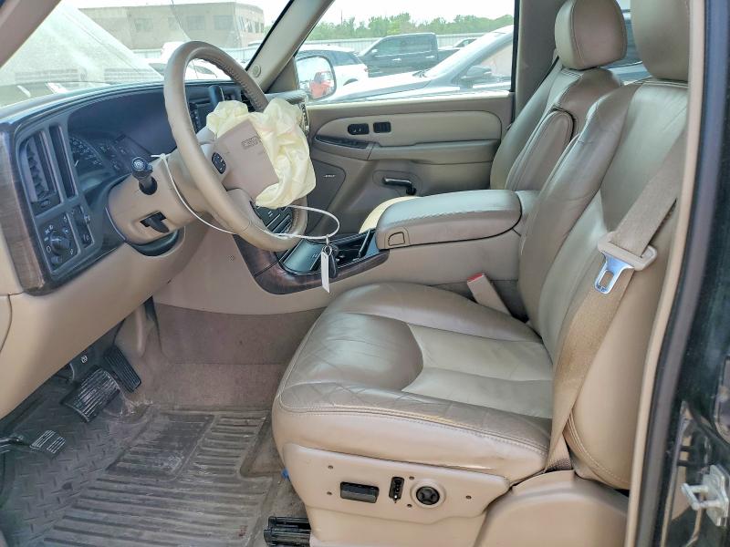 52213636 :رقم المزاد ، 1GKEK63U15J242383 vin ، 2005 Gmc Yukon مزاد بيع