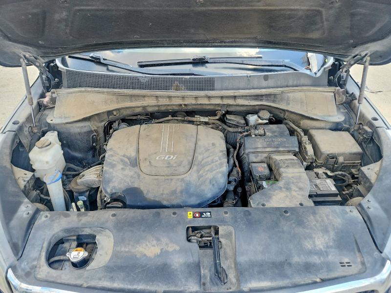 55446456 :رقم المزاد ، 5XYPG4A59HG225115 vin ، 2017 Kia Sorento مزاد بيع