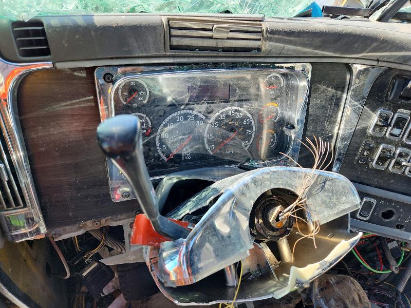 2006 Freightliner Columbia 1 მანქანა იყიდება აუქციონზე, vin: 1FUJA6CK16PV60698, აუქციონის ნომერი: 47779216