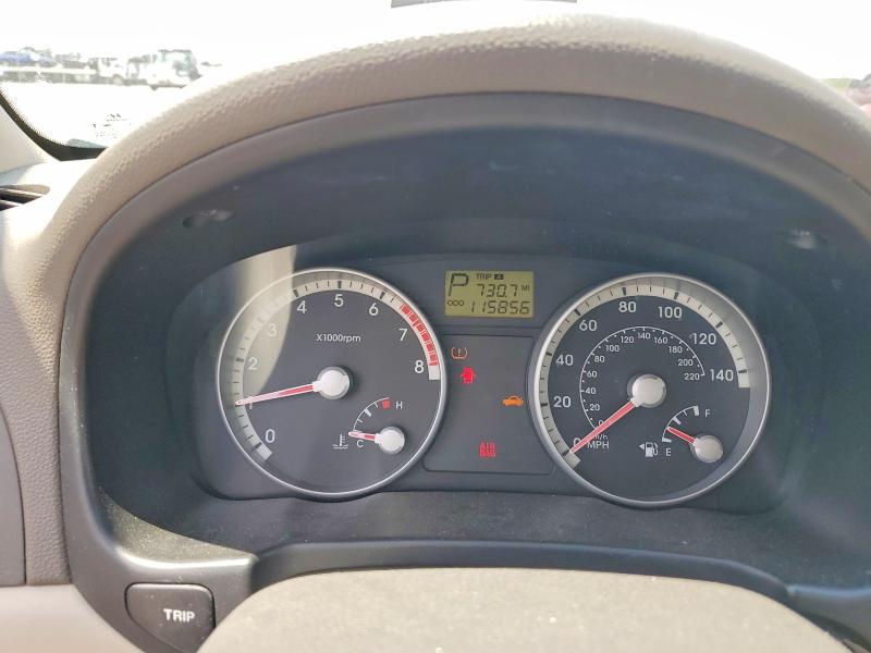 2008 Hyundai Accent მანქანა იყიდება აუქციონზე, vin: KMHCN46C18U242707, აუქციონის ნომერი: 54017566