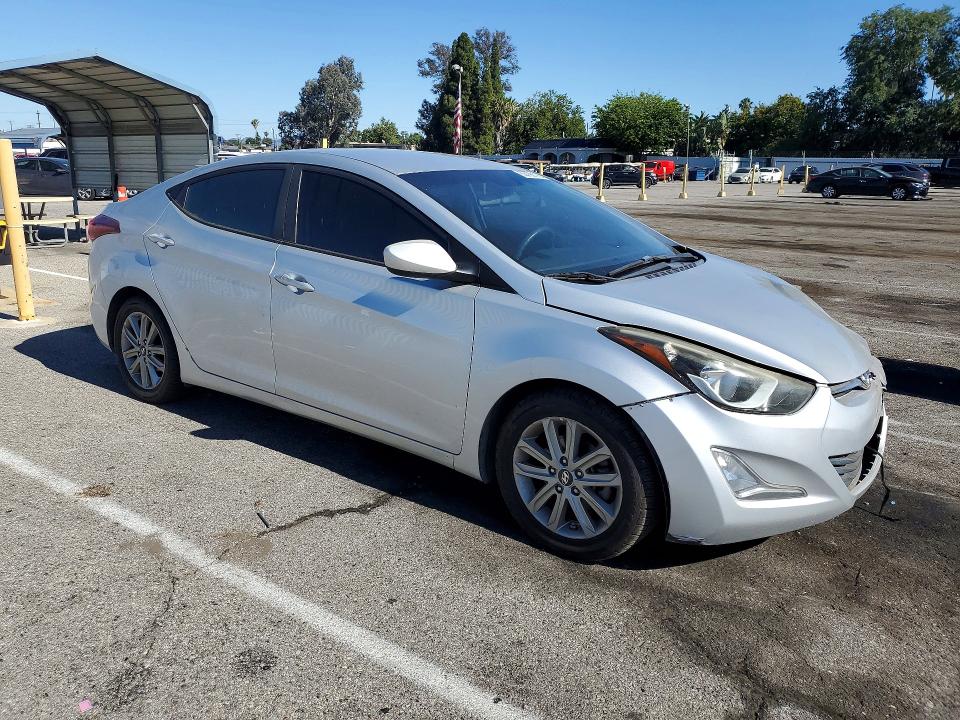 2016 Hyundai Elantra მანქანა იყიდება აუქციონზე, vin: 5NPDH4AE0GH697758, აუქციონის ნომერი: 52766116
