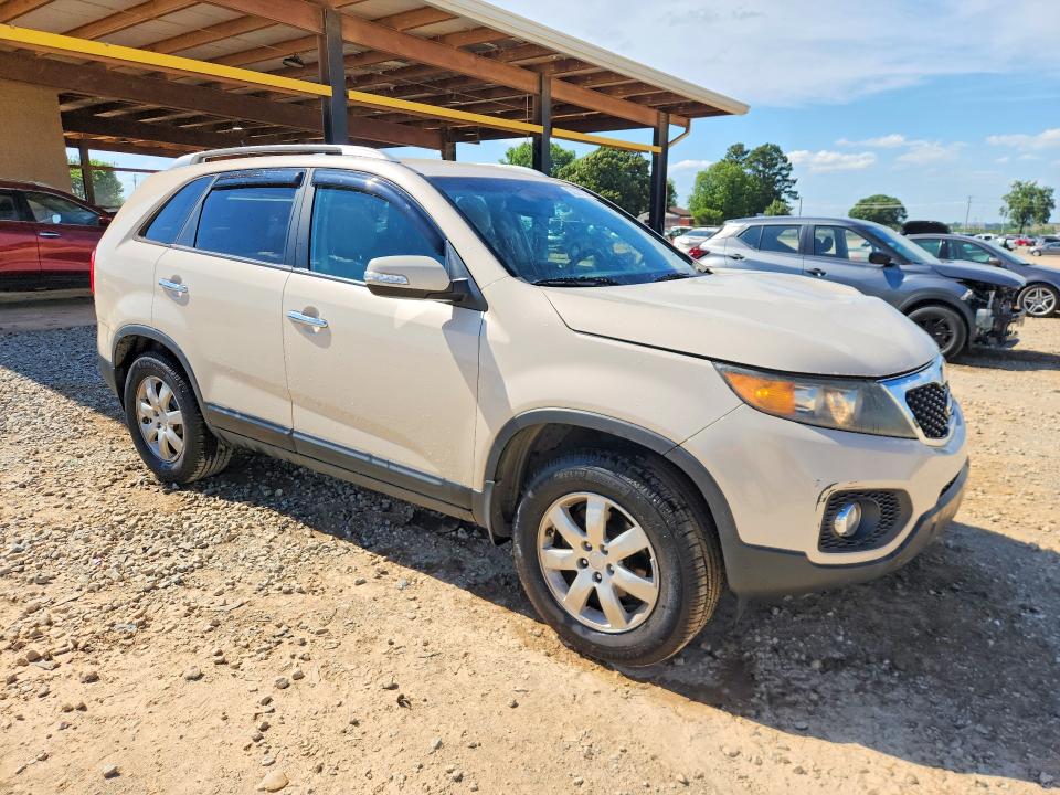Продажа на аукционе авто 2011 Kia Sorento, vin: 5XYKT4A11BG035898, номер лота: 52381226