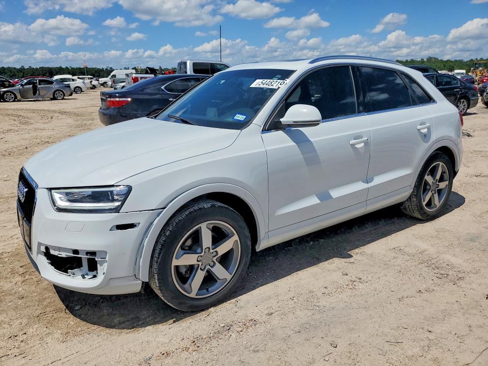 Продажа на аукционе авто 2015 Audi Q3, vin: WA1EFCFS8FR006688, номер лота: 54482196
