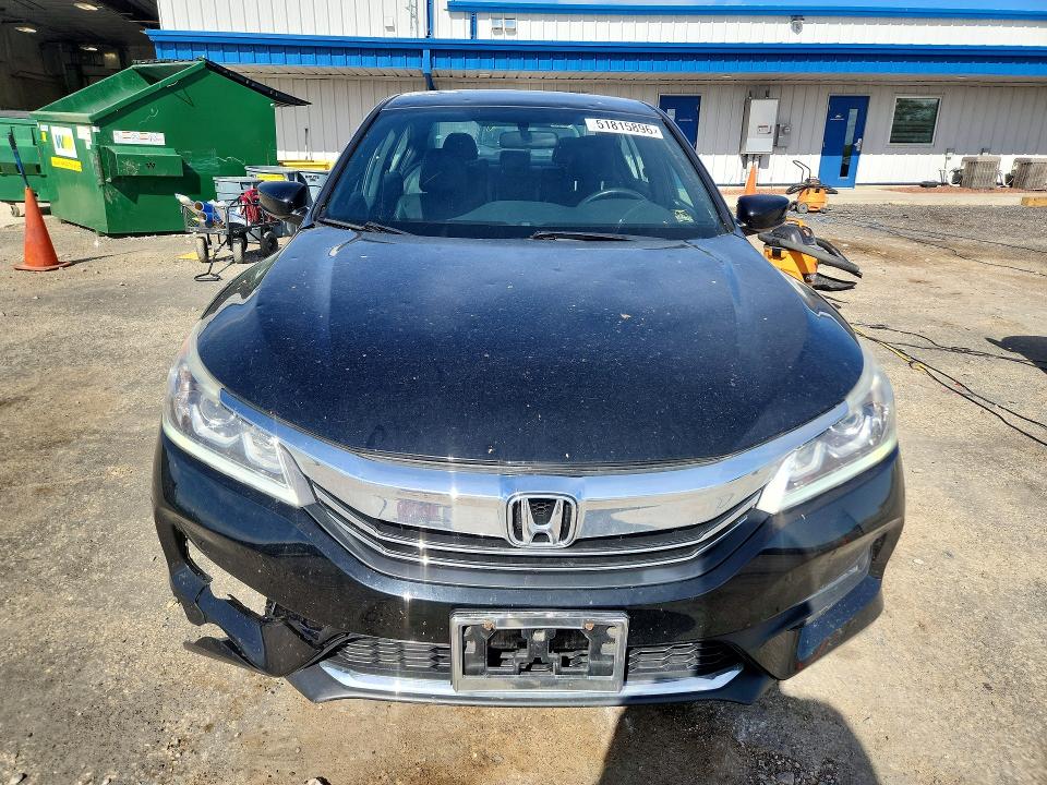 2016 Honda Accord მანქანა იყიდება აუქციონზე, vin: 1HGCR2F52GA137755, აუქციონის ნომერი: 51815896