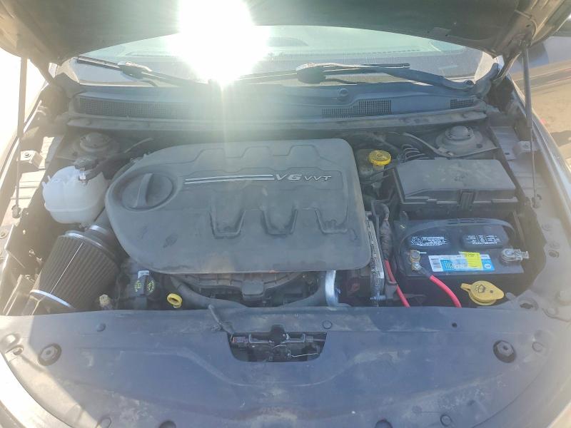 2015 Chrysler 200 მანქანა იყიდება აუქციონზე, vin: 1C3CCCBG3FN506275, აუქციონის ნომერი: 52293356