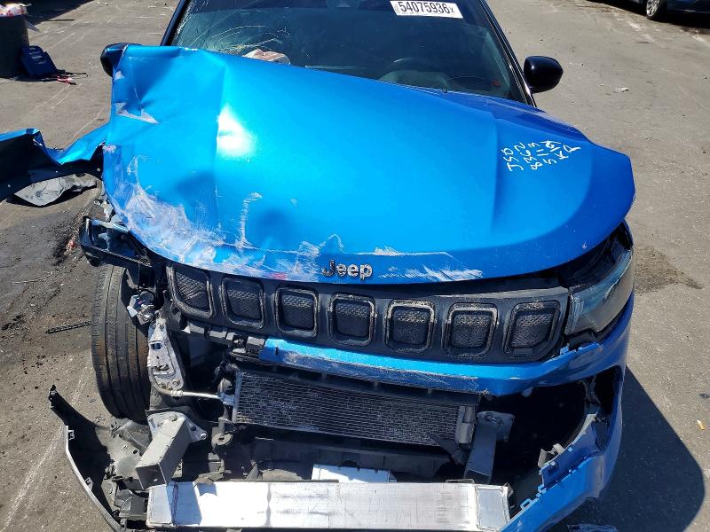 54075936 :رقم المزاد ، 3C4NJCBB5NT198362 vin ، 2022 Jeep Compass مزاد بيع