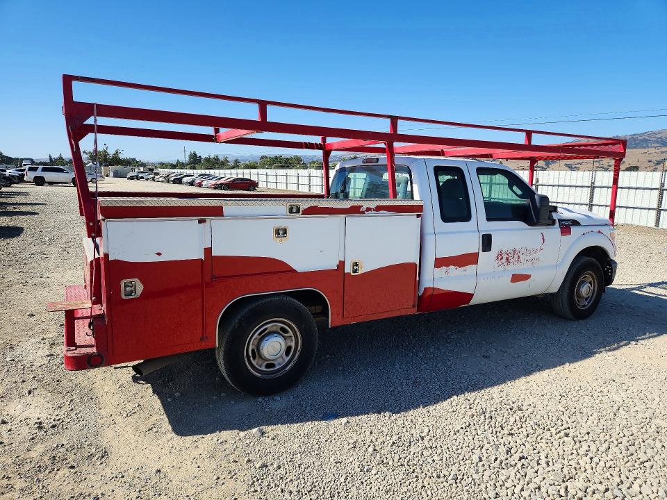 60048566 :رقم المزاد ، 1FD7X2A62CEA83636 vin ، 2012 Ford F250 مزاد بيع