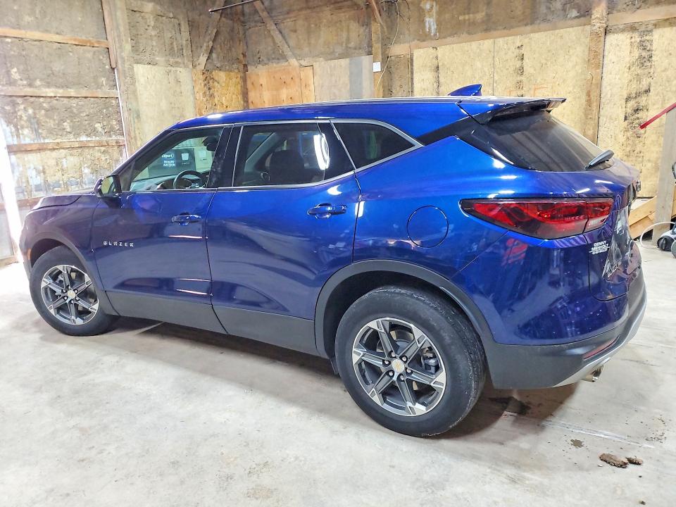 54431256 :رقم المزاد ، 3GNKBHR4XPS115044 vin ، 2023 Chevrolet Blazer مزاد بيع