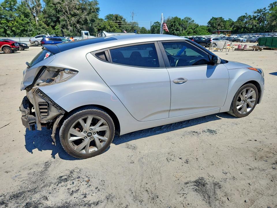 Продаж на аукціоні авто 2017 Hyundai Veloster, vin: KMHTC6AD7HU306279, номер лоту: 53745786
