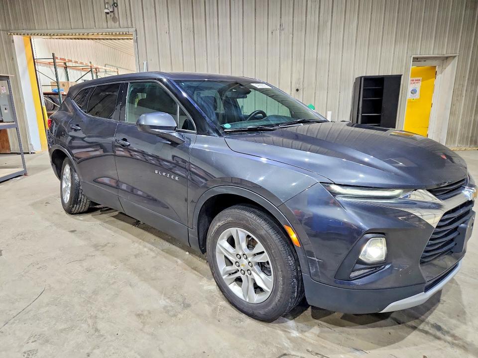 Продажа на аукционе авто 2021 Chevrolet Blazer, vin: 3GNKBHR43MS587436, номер лота: 54786676